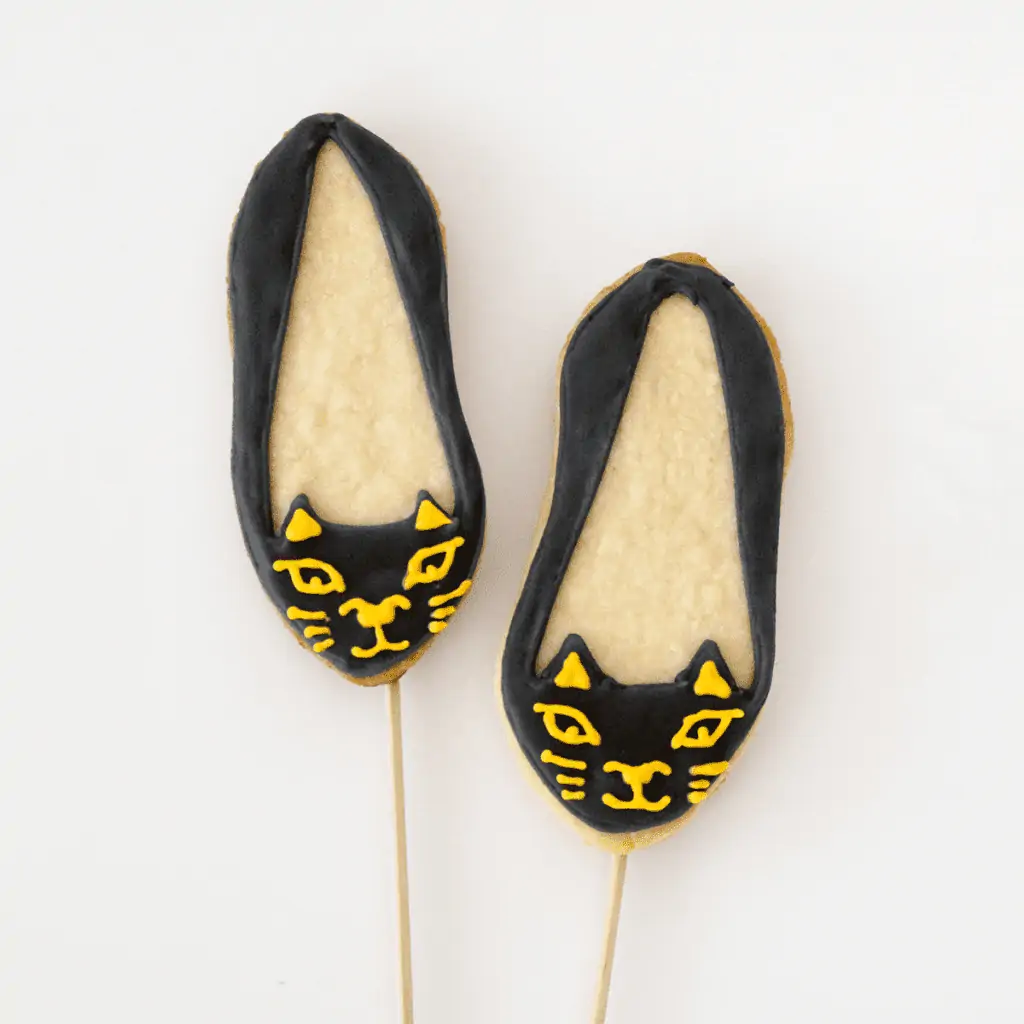 Charlotte Olympia Cat Flat Cookie Pops 1200