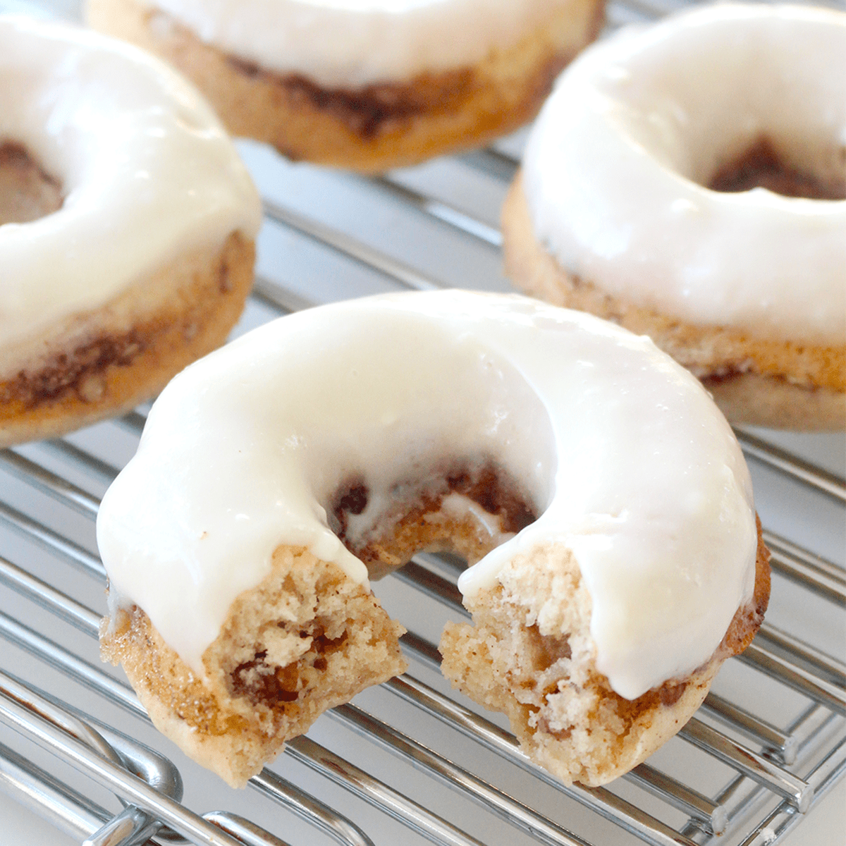 Cinnamon Bun Doughnuts - Pankobunny
