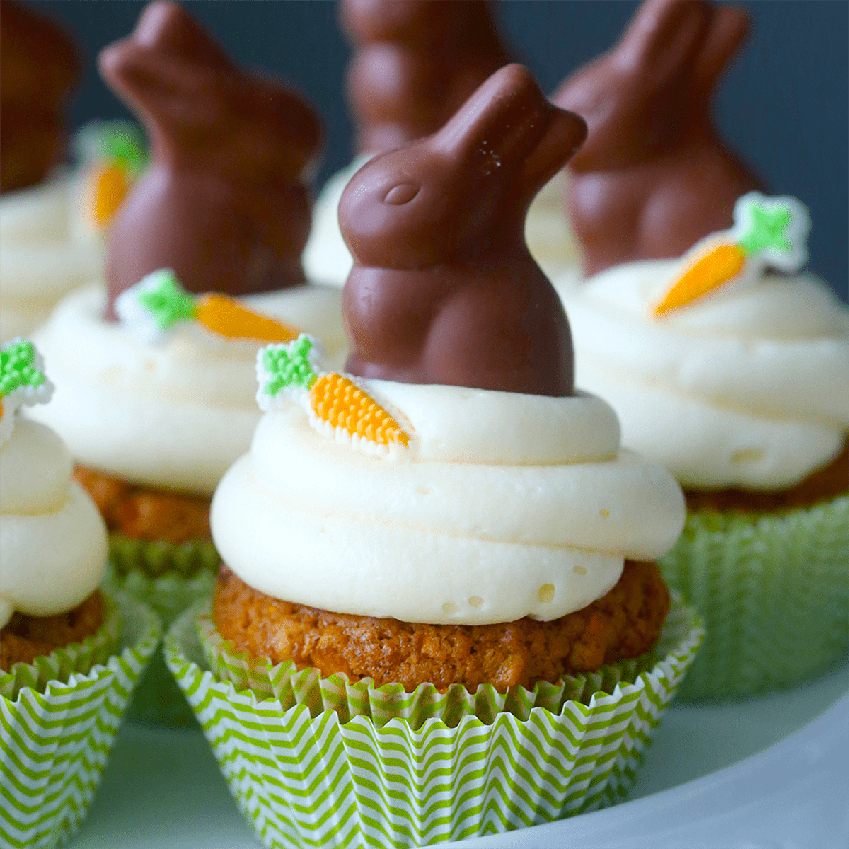 Easy Carrot Cake Cupcakes - Pankobunny