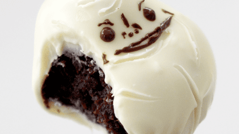 Forever Alone Cake How To Bake & Stack A Two Tier Cake Frosting And