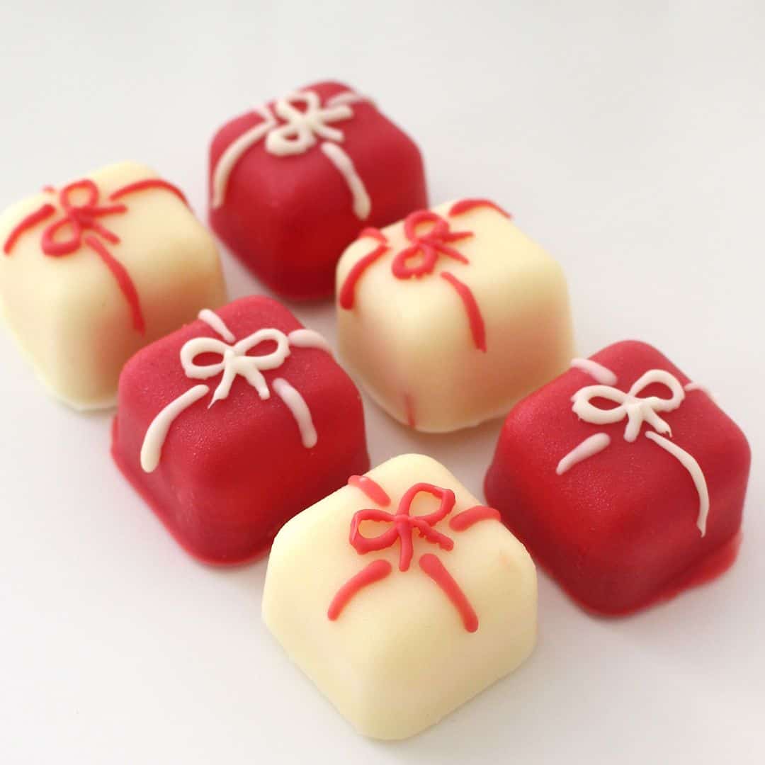 Peppermint Present Truffles - Pankobunny