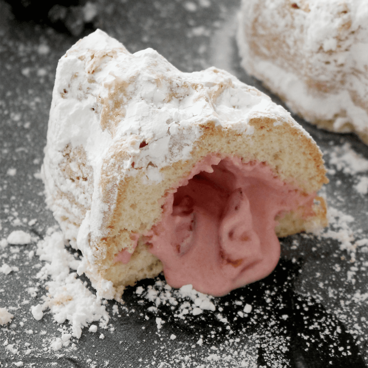 Skull Cakes with Gooey Brains - Pankobunny