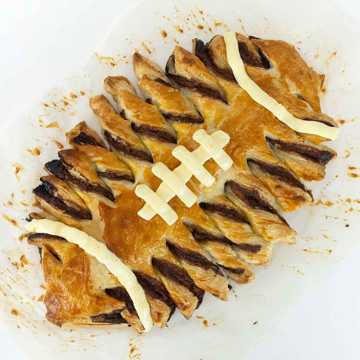 nutella puff pastry football